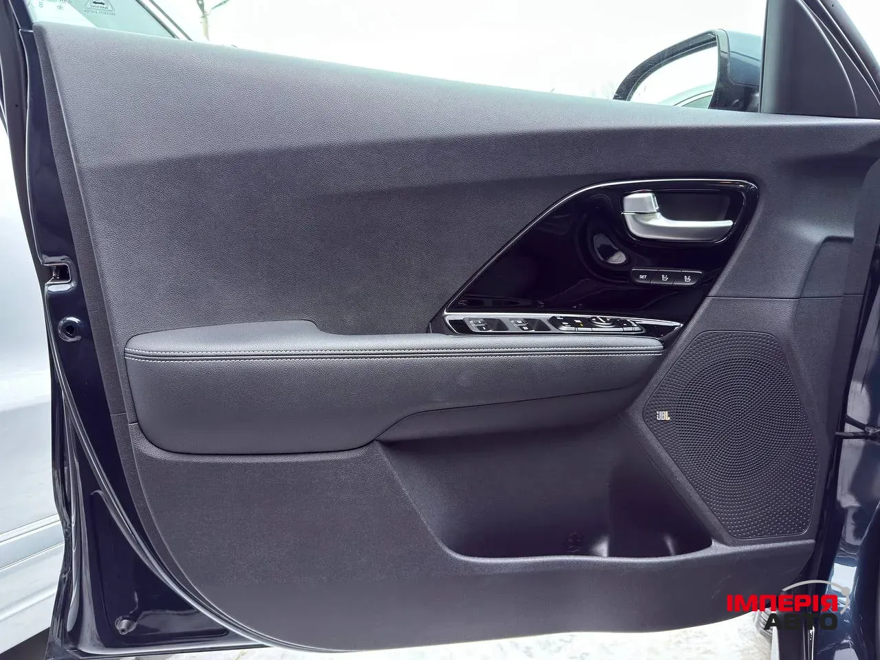 Kia Niro - фото 16