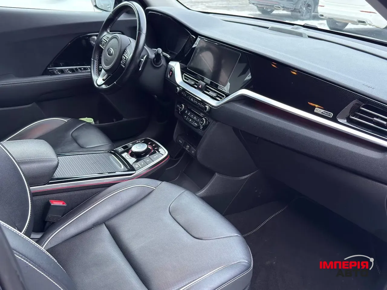 Kia Niro - фото 10