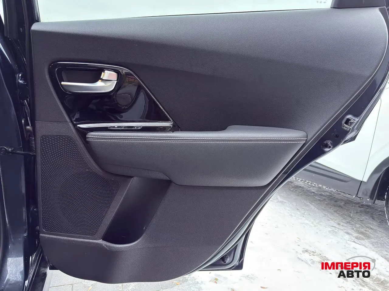 Kia Niro - фото 19