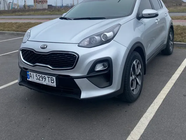 Kia Sportage - фото 1