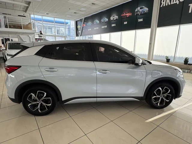 BYD Yuan - фото 5