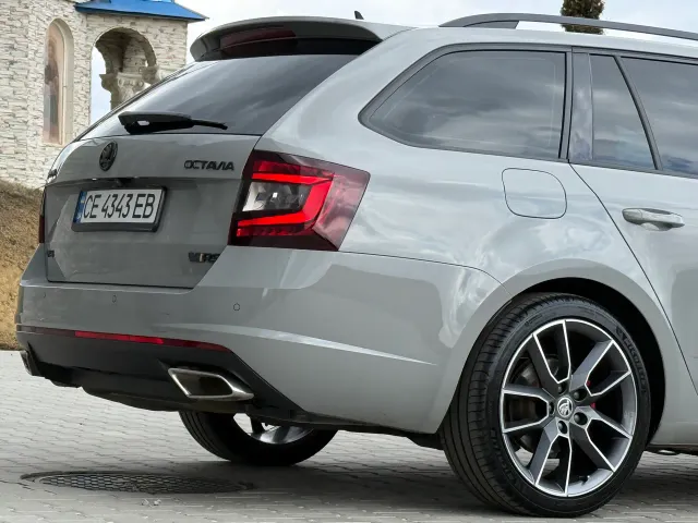 Skoda Octavia RS - фото 2
