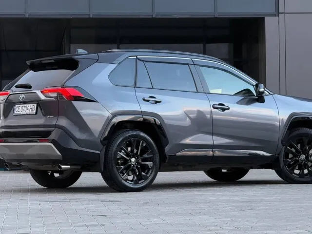 Toyota RAV4 - зображення 4