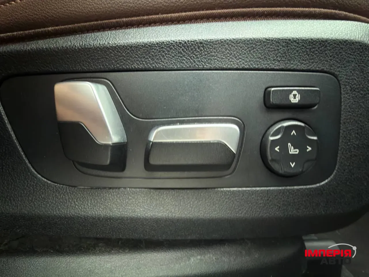 BMW X5 - фото 29
