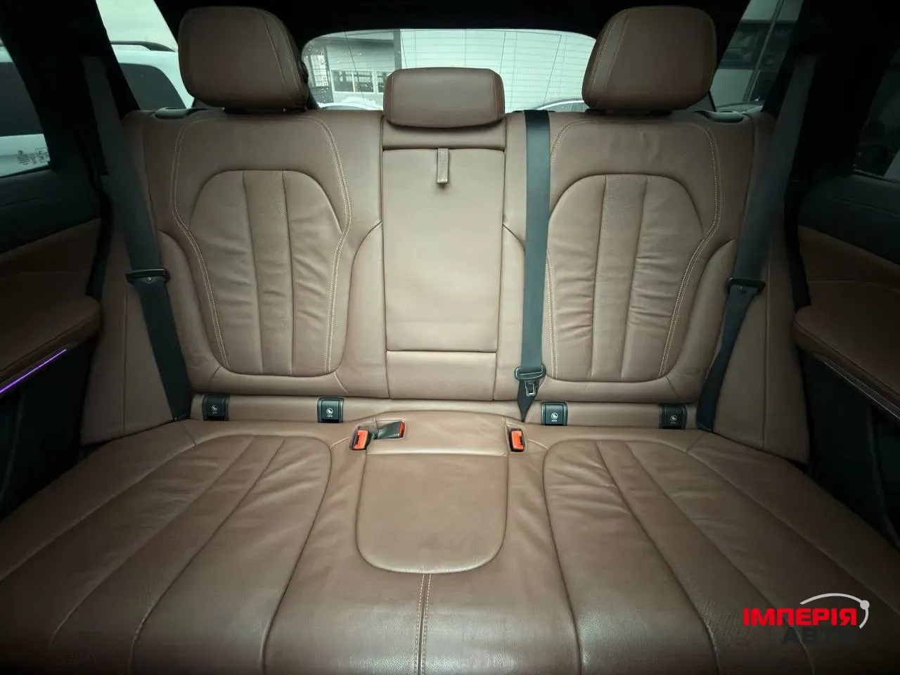 BMW X5 - фото 19