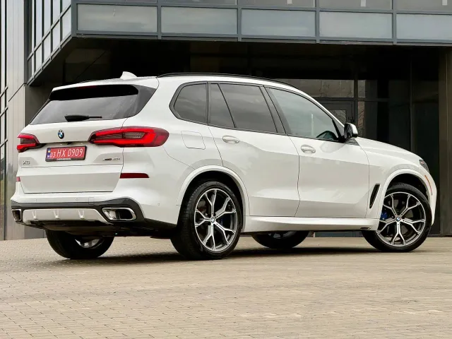 BMW X5 - фото 4
