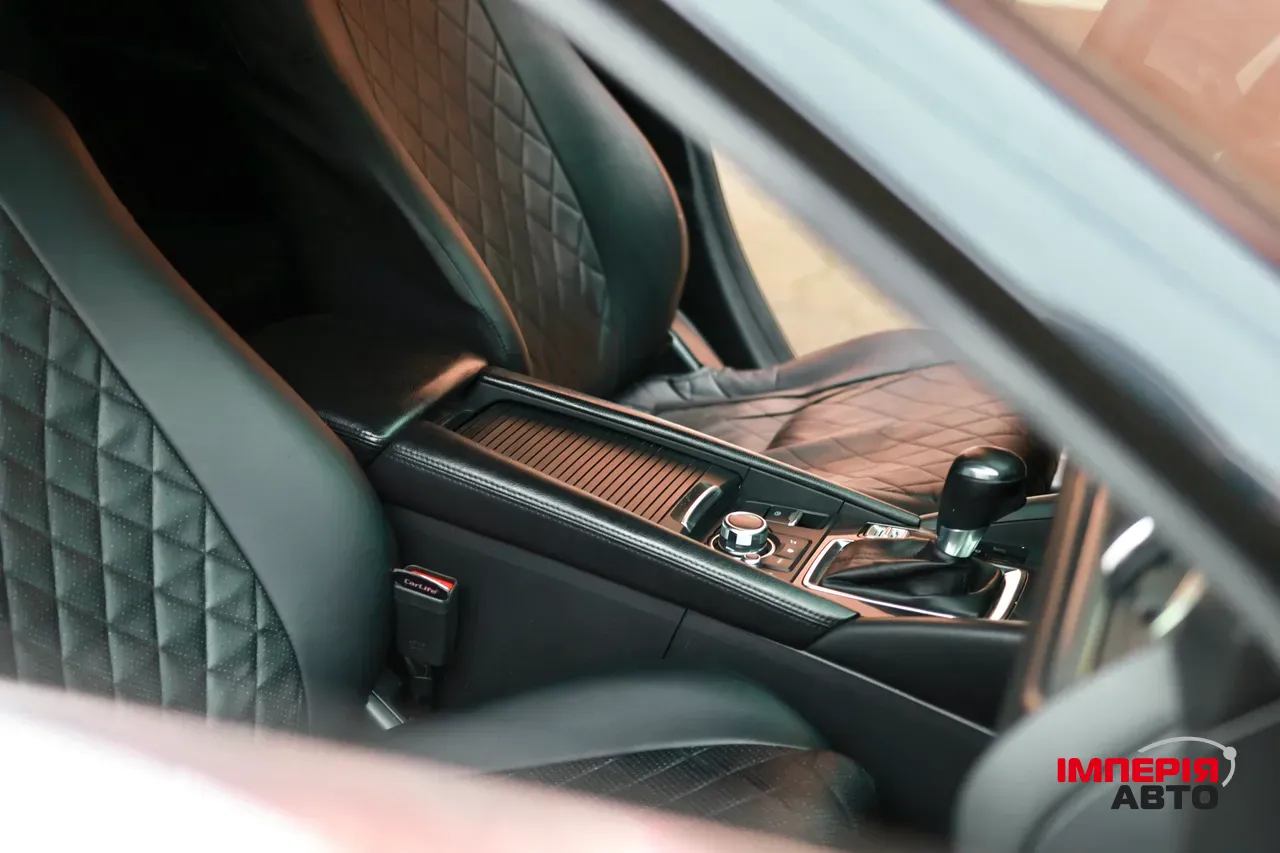 Mazda 6 - фото 5