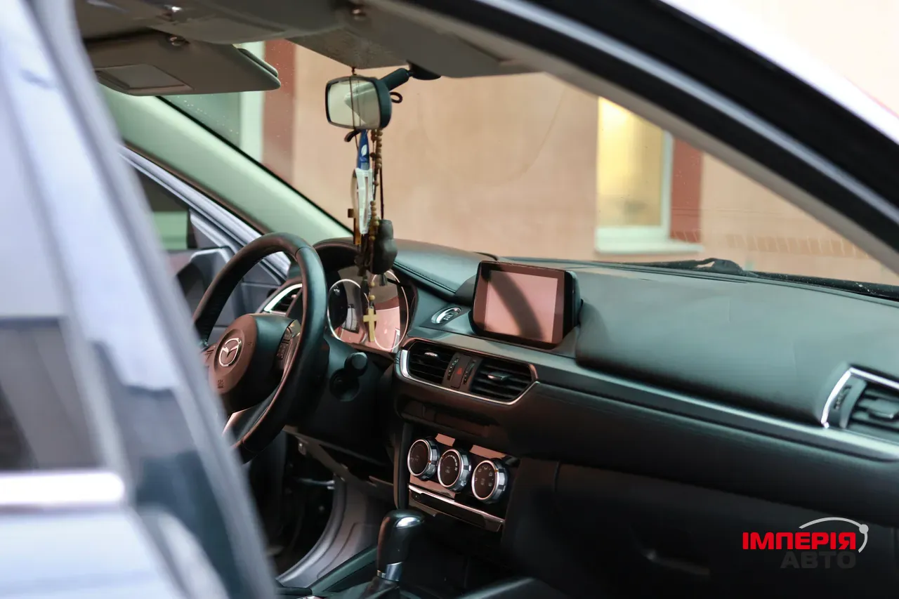 Mazda 6 - фото 4