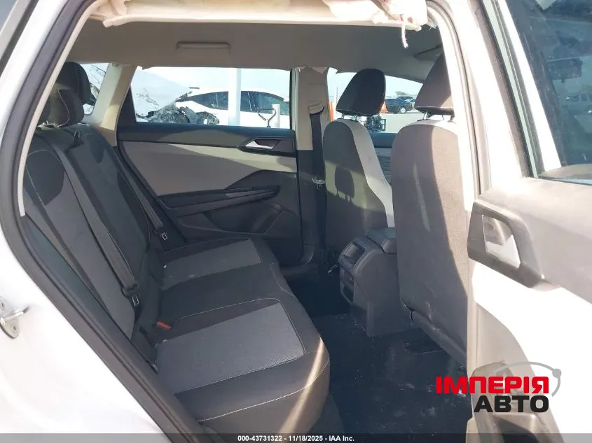 Volkswagen Taos - фото 10