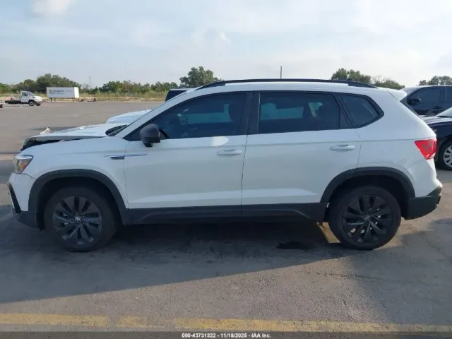 Volkswagen Taos - фото 5