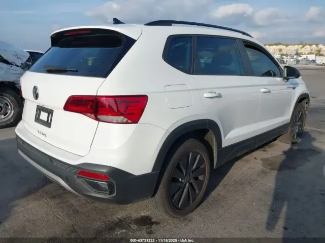 Volkswagen Taos - фото 4