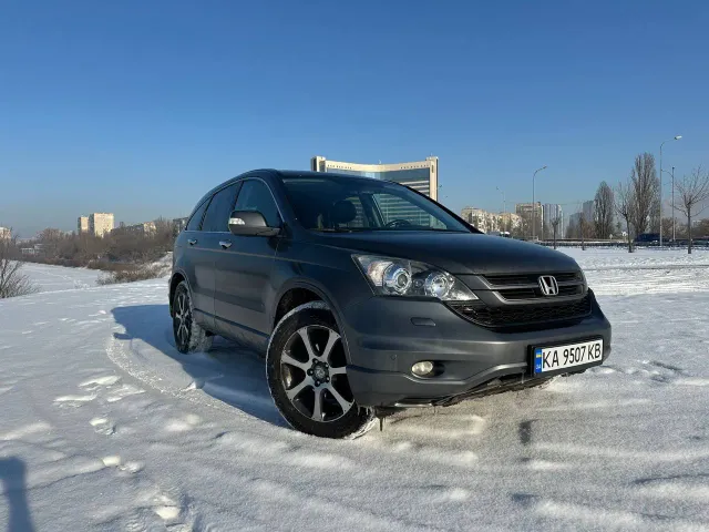 Honda CR-V - фото 1