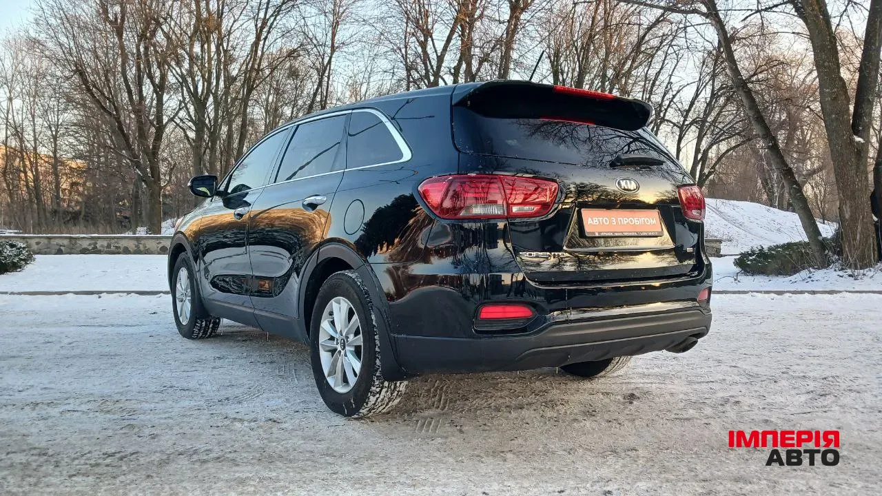 Kia Sorento - фото 8