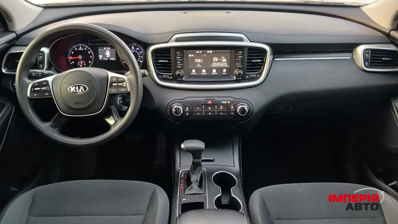 Kia Sorento - фото 24
