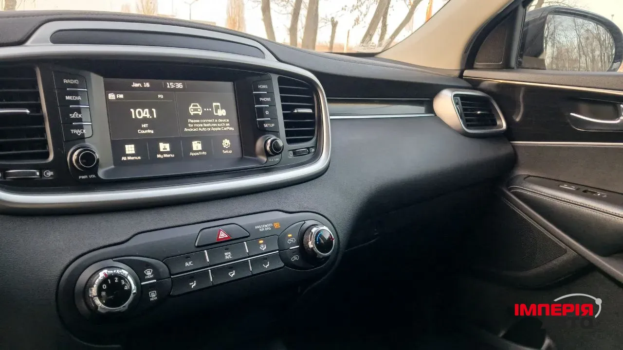 Kia Sorento - фото 25