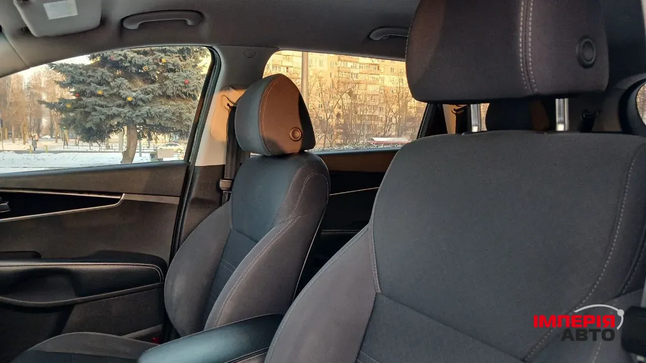 Kia Sorento - фото 30