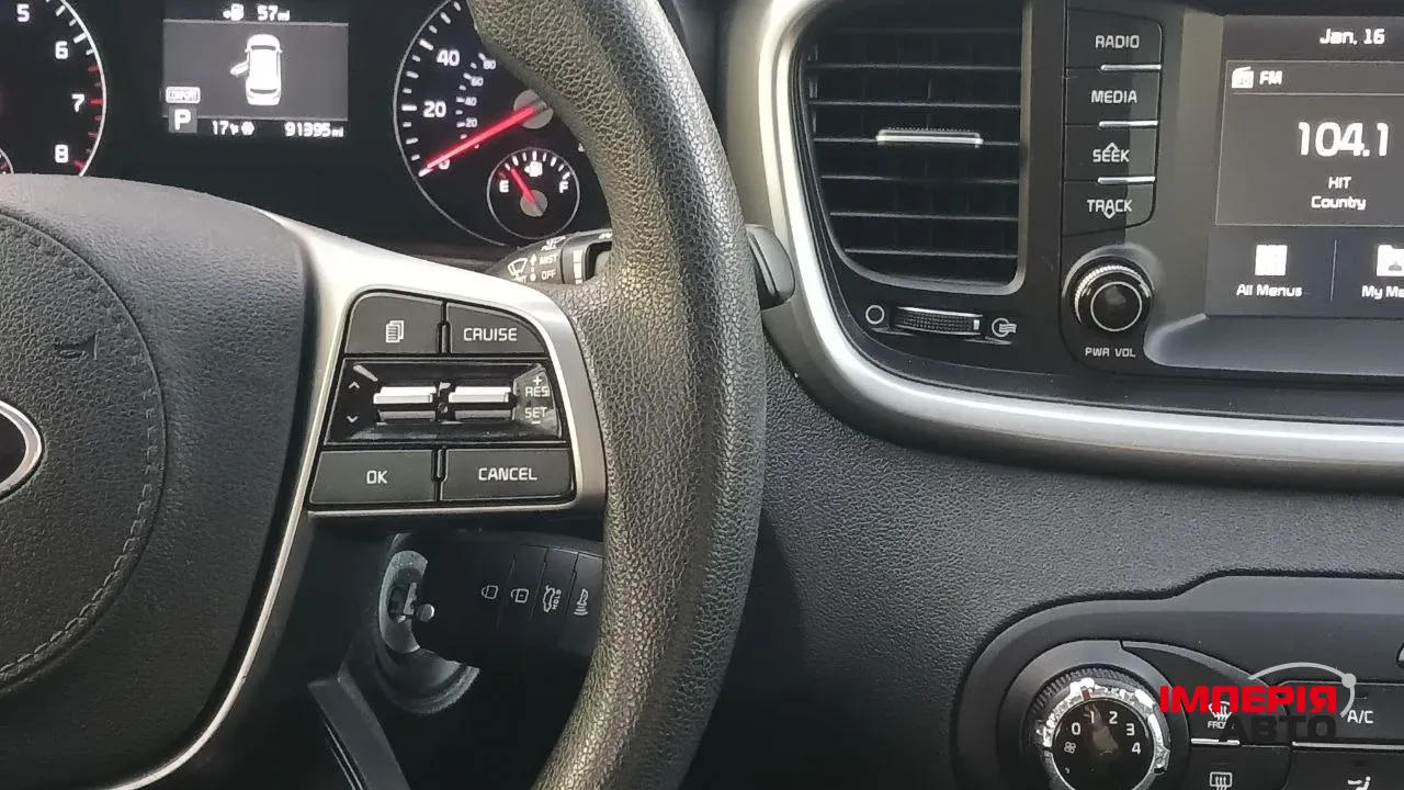 Kia Sorento - фото 16