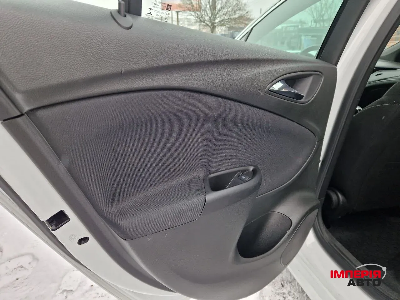 Opel Astra - фото 11