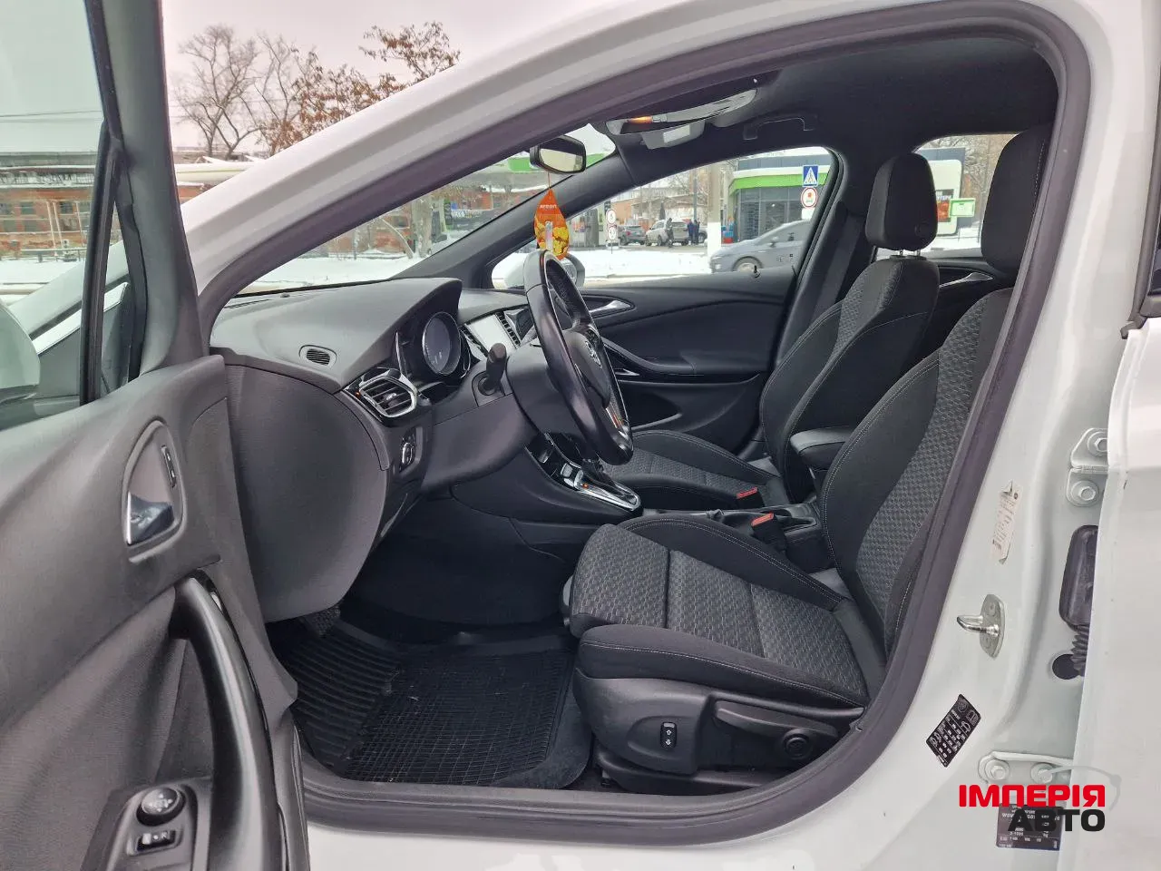 Opel Astra - фото 7