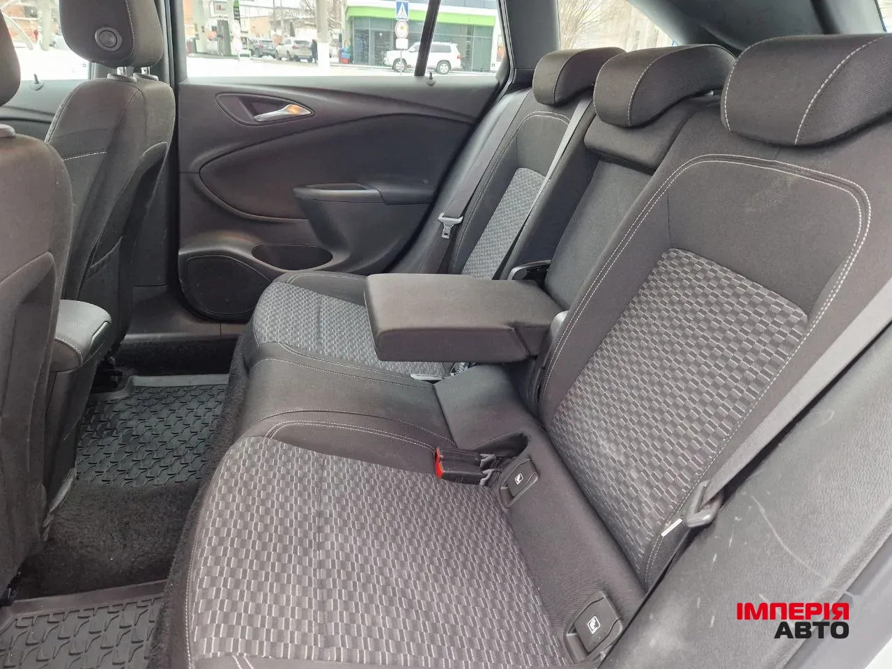 Opel Astra - фото 10