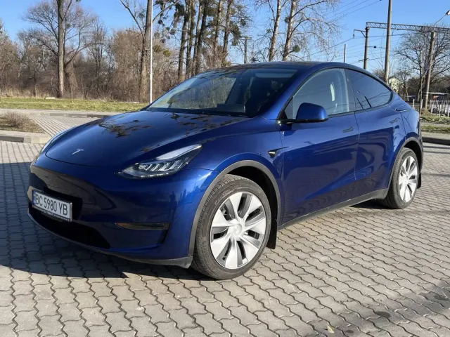 Tesla Model Y - фото 4