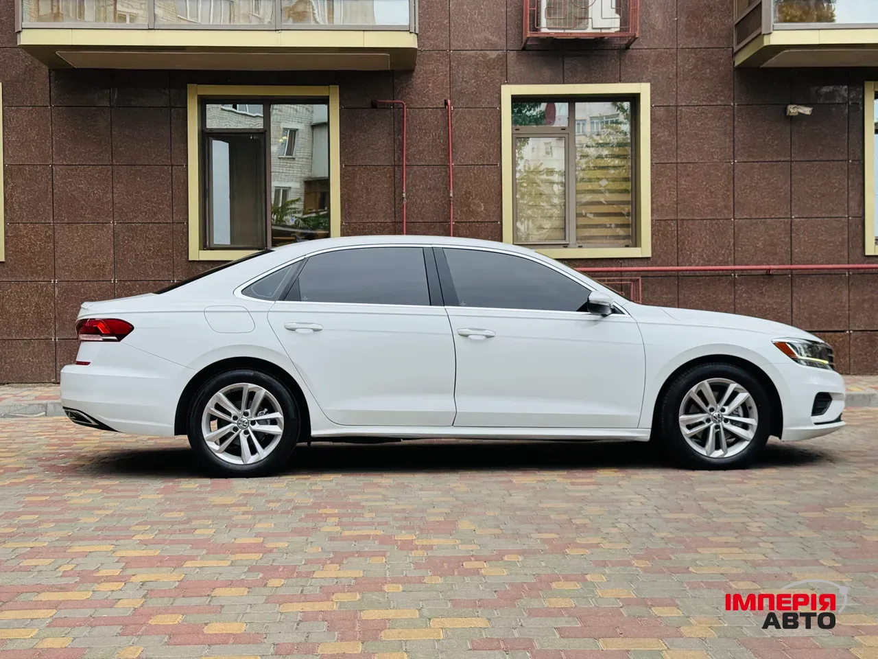 Volkswagen Passat (North America and China) - фото 8