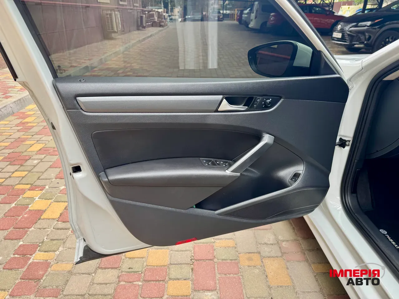 Volkswagen Passat (North America and China) - фото 25