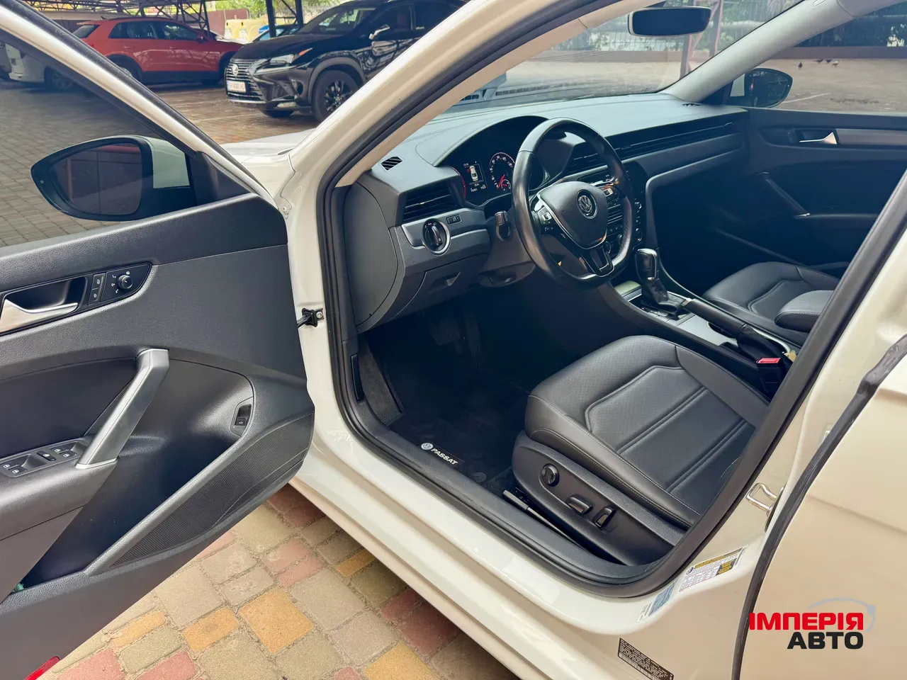 Volkswagen Passat (North America and China) - фото 15