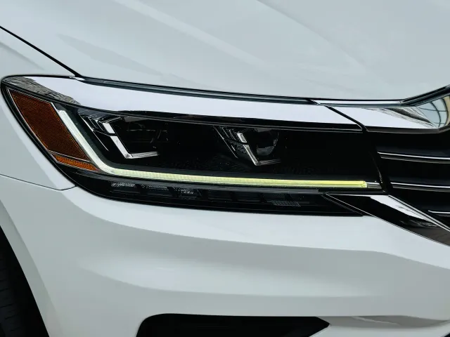 Volkswagen Passat (North America and China) - фото 4