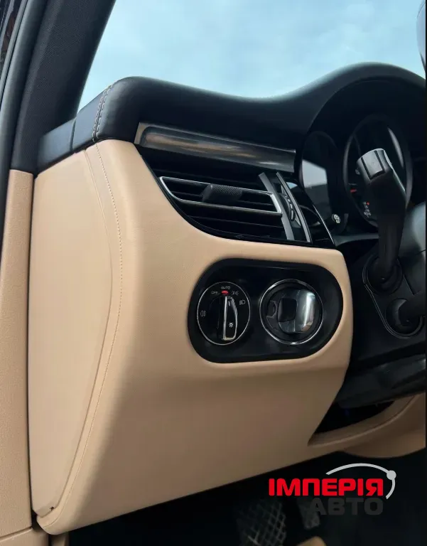 Porsche Macan - фото 18