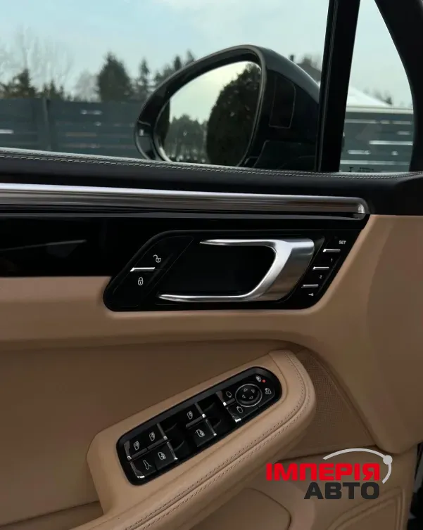 Porsche Macan - фото 17