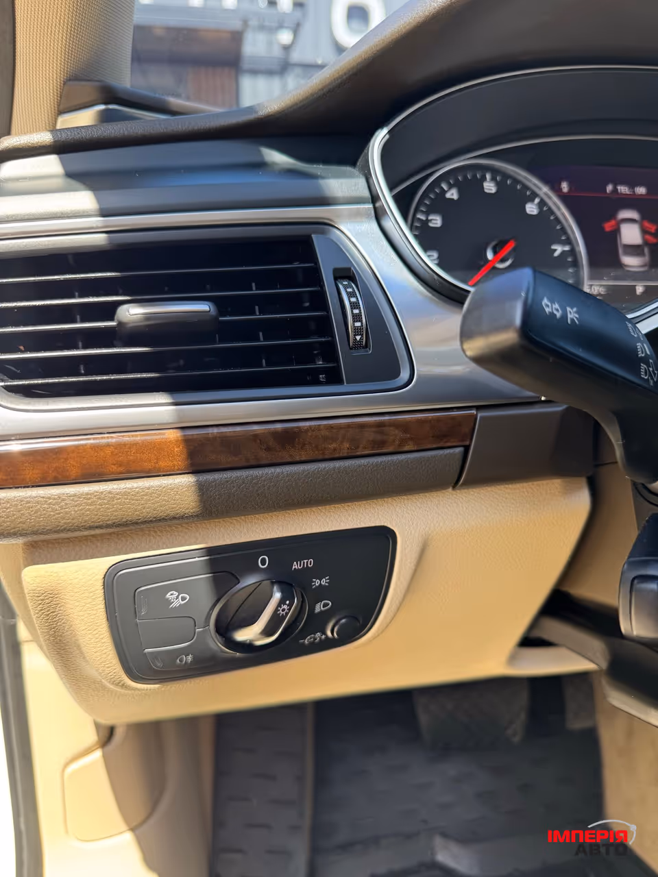 Audi A6 - фото 20