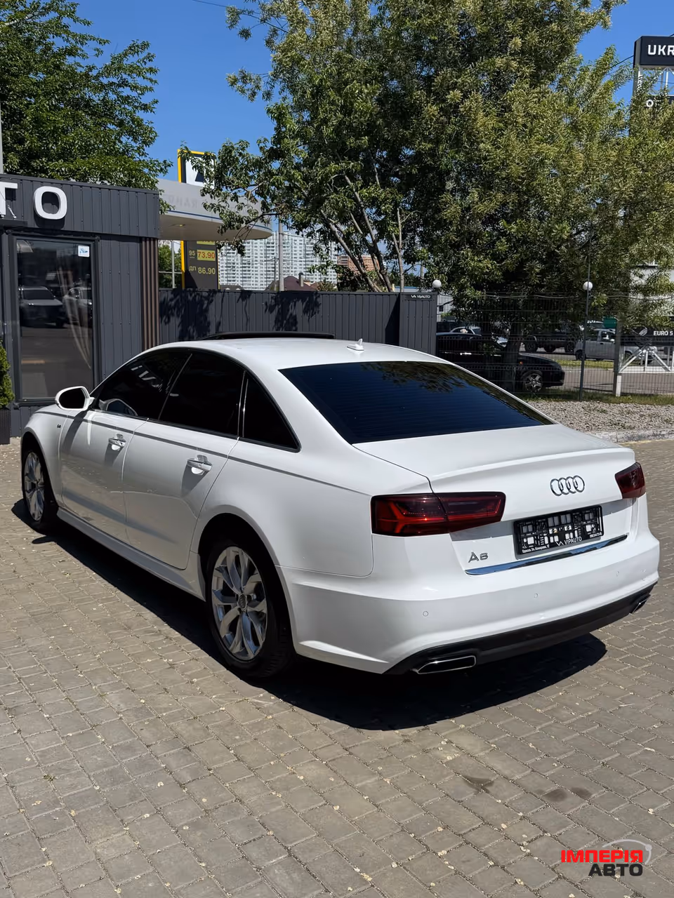 Audi A6 - фото 7