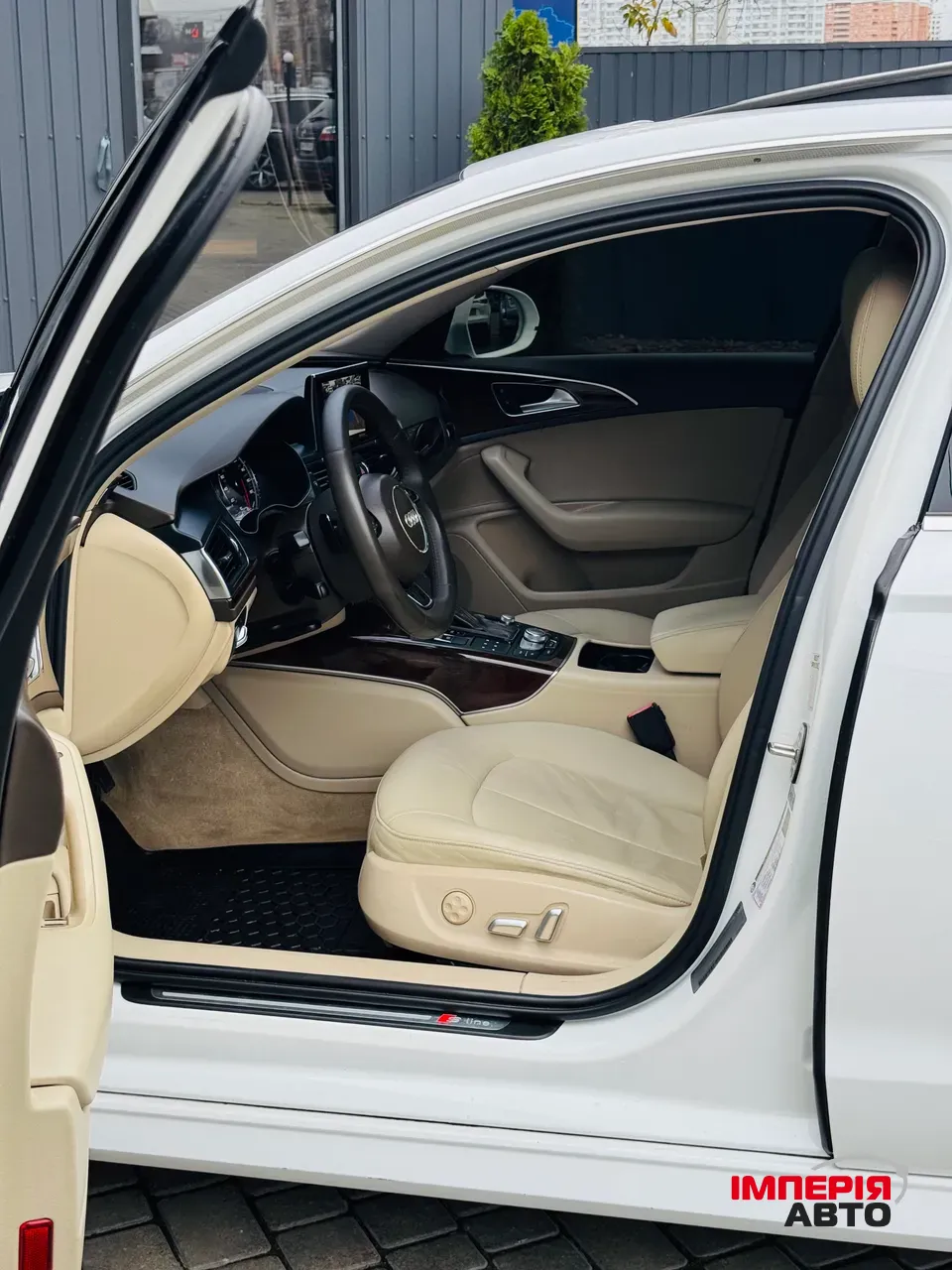 Audi A6 - фото 13