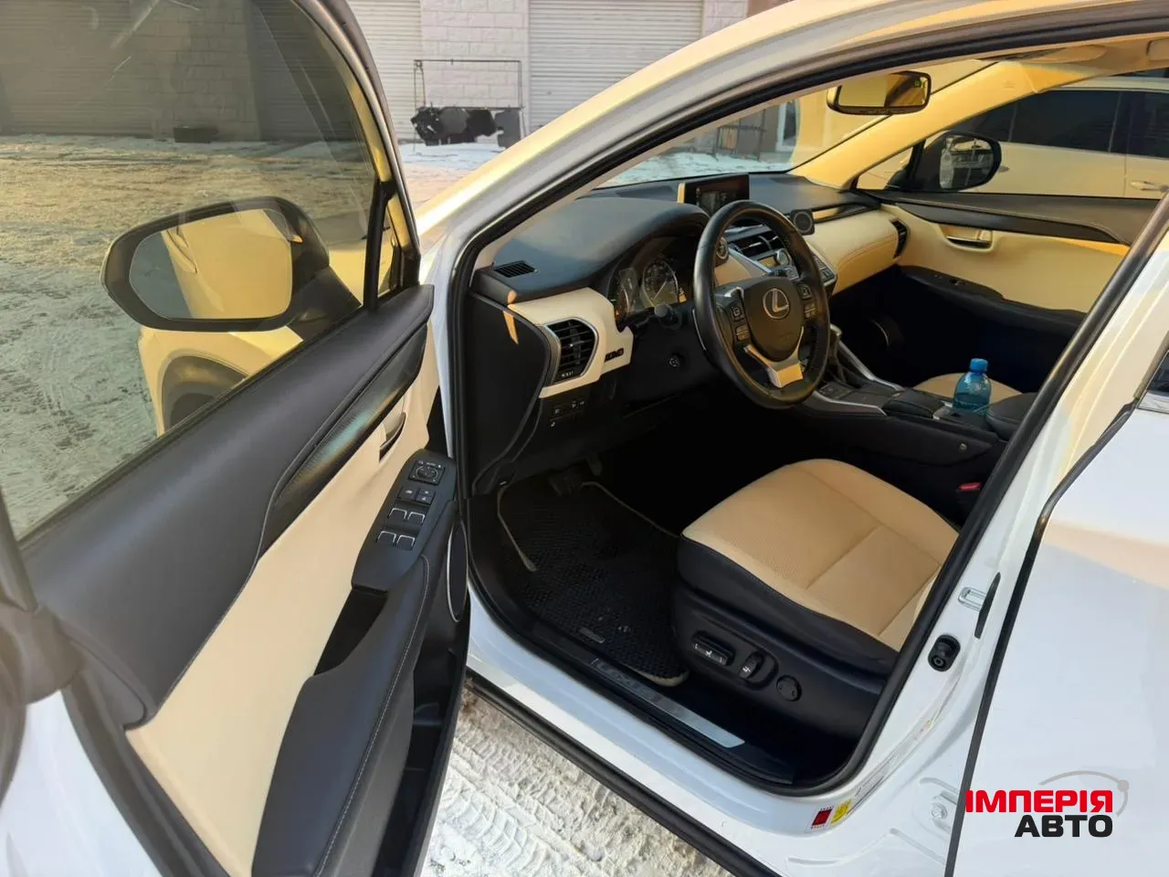 Lexus NX - фото 5