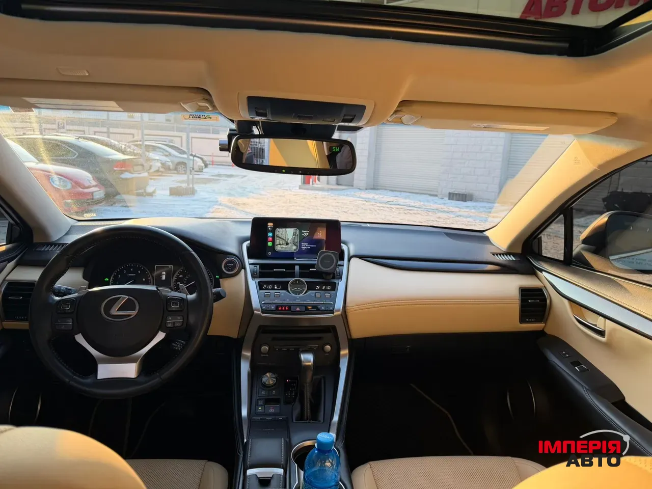 Lexus NX - фото 9