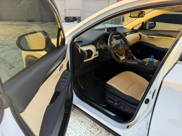 Lexus NX - фото 5