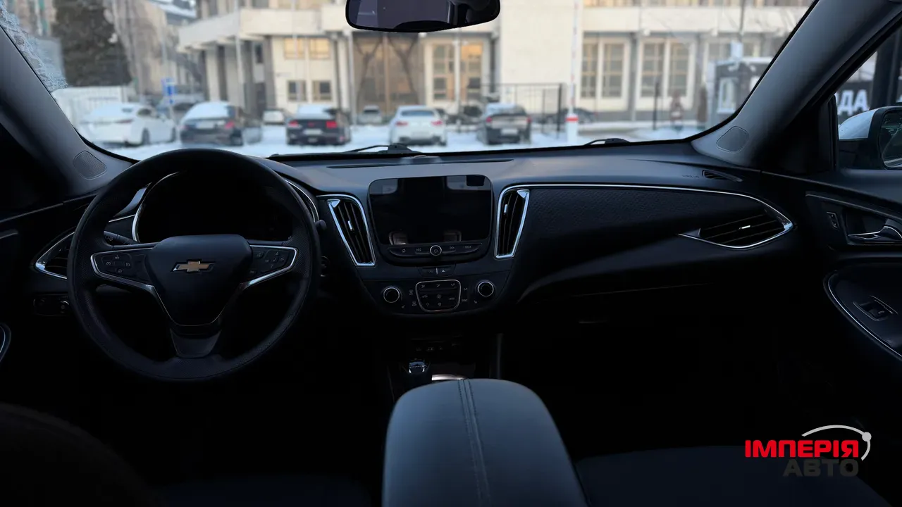 Chevrolet Malibu - фото 10