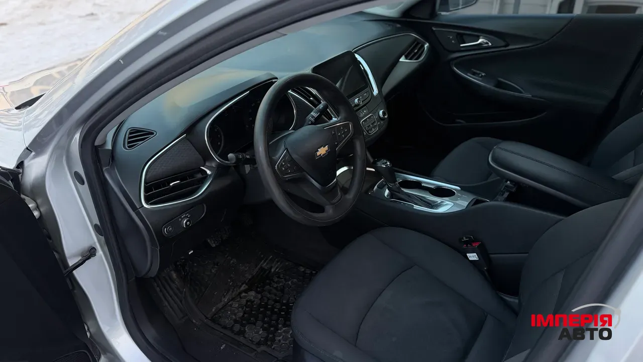Chevrolet Malibu - фото 8