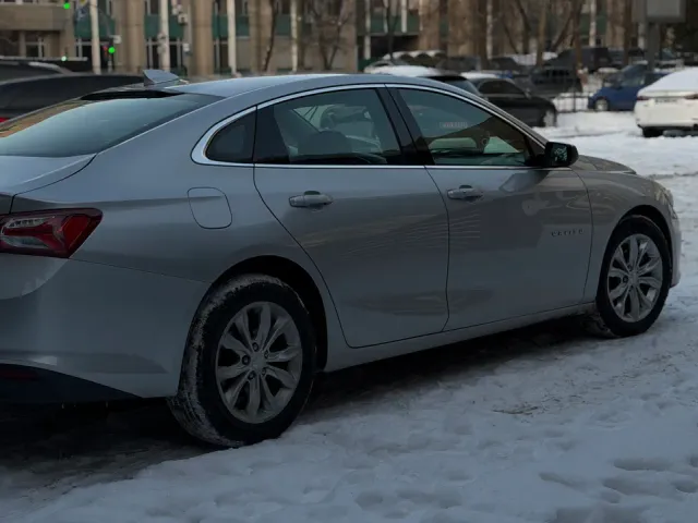 Chevrolet Malibu - фото 4