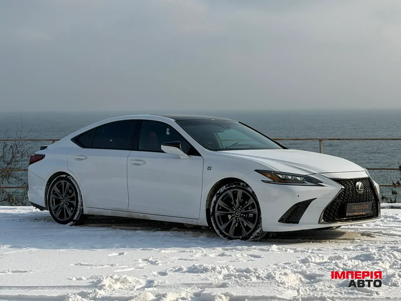 Lexus ES - фото 3