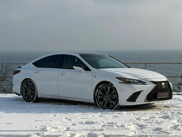 Lexus ES - фото 3