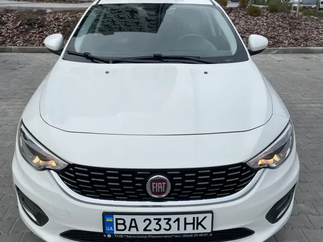Fiat Tipo - фото 4