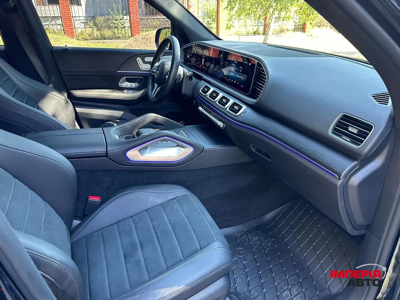 Mercedes-Benz GLE - фото 7