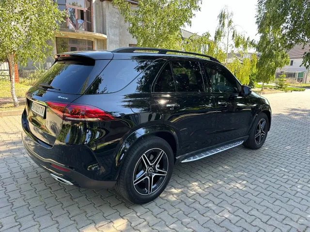 Mercedes-Benz GLE - фото 4