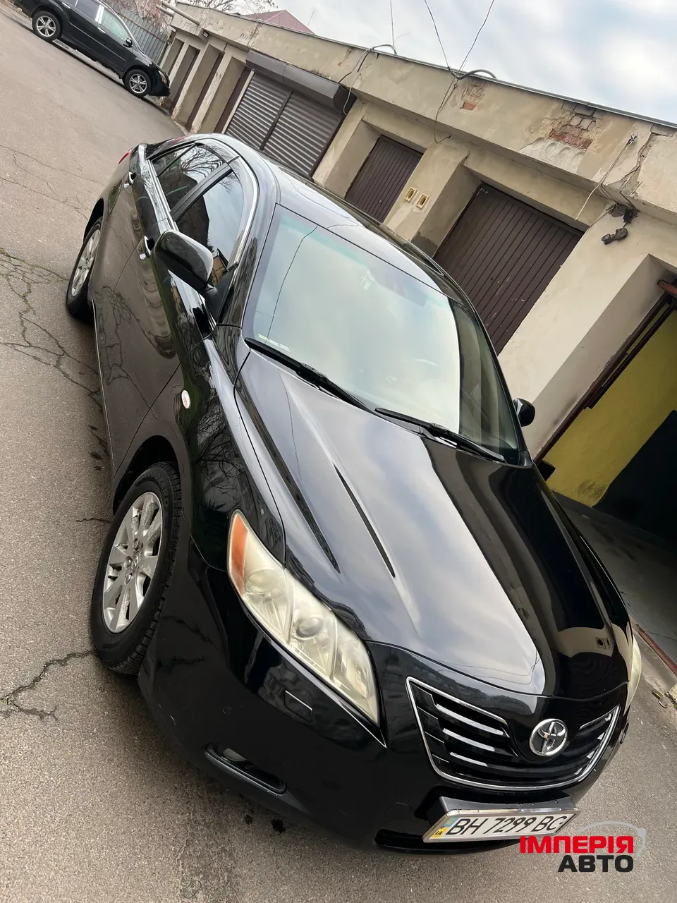 Toyota Camry - фото 4