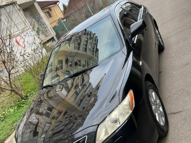 Toyota Camry - фото 3