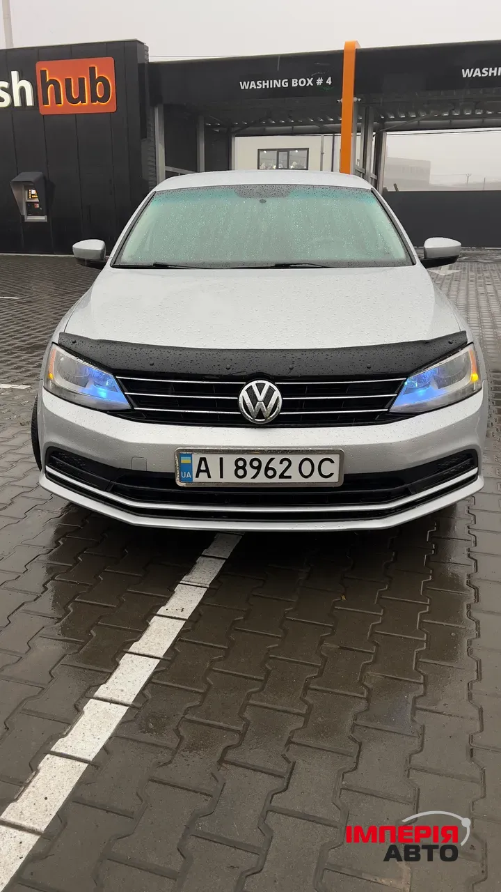 Volkswagen Jetta - фото 10