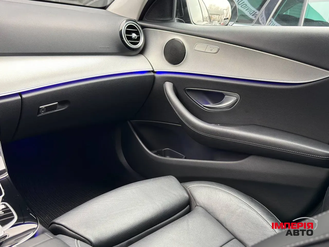 Mercedes-Benz E-Класс - фото 12