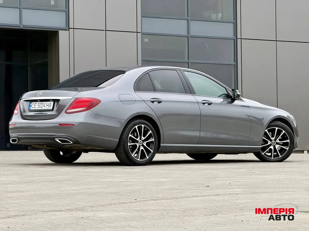 Mercedes-Benz E-Класс - фото 4